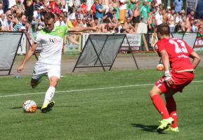 Lechia zremisowała z Widzewem. Komplet widzów na stadionie 